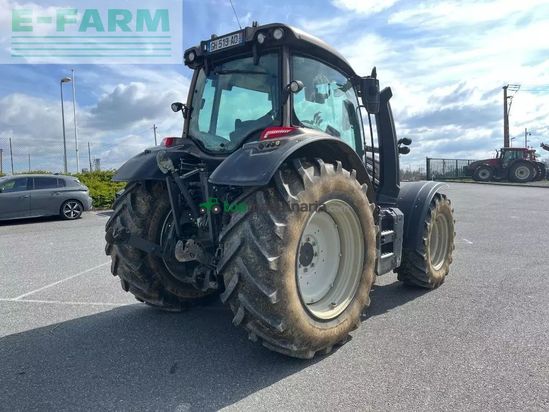 Tractor agrícola - Valtra - n 135 hitech