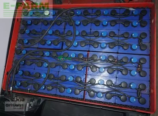 Elevadora - Linde - e 30/600 h 387