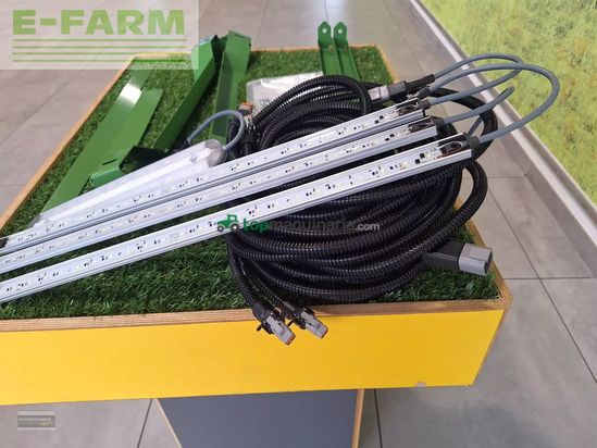 Empacadora gigant - Krone - led arbeitsbeleuchtung