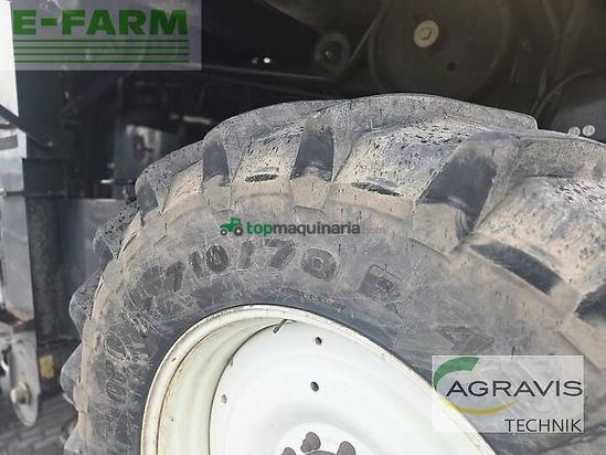 Cosechadora de Cereal - New Holland - cr 9080