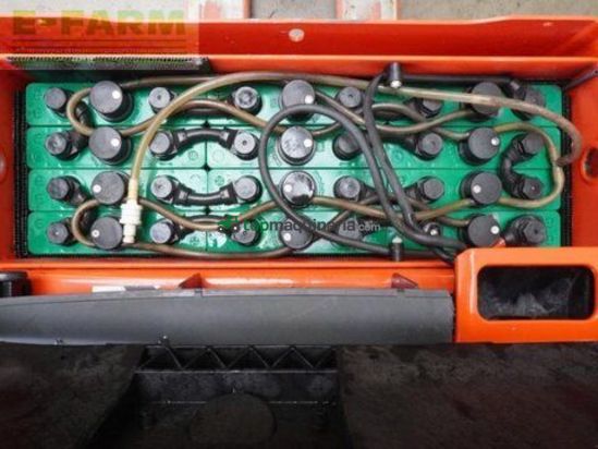 Elevadora - Linde - t 18 1152
