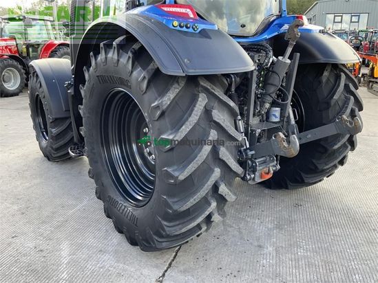 Tractor agrícola - Valtra - n174 unlimited direct tractor (st27789)