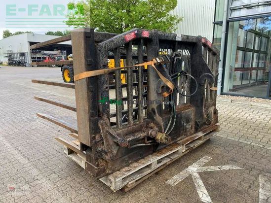 Minicargadora -  - strimech silagegabel defekt, volvo