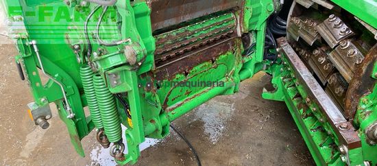 Cosechadora de Cereal - John Deere - 8300