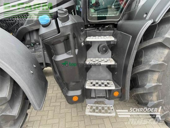 Tractor agrícola - Valtra - q 305