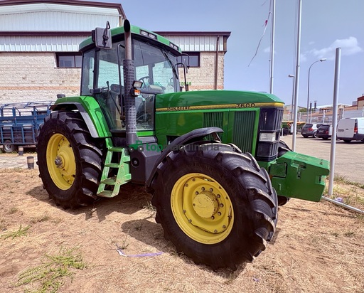 Tractor agrícola - John Deere - 7600