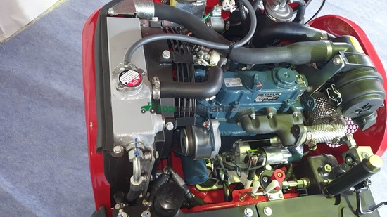 MINIEXCAVADORA 1.2T MOTOR KUBOTA 3 CILINDROS