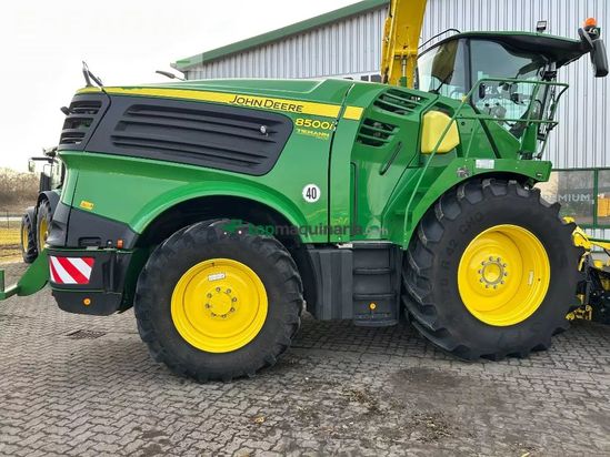 Cosechadora de Cereal - John Deere - 8500 mit kemper 375 plus
