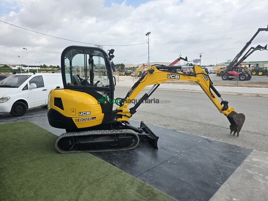 Miniexcavadora - JCB 8026 CST