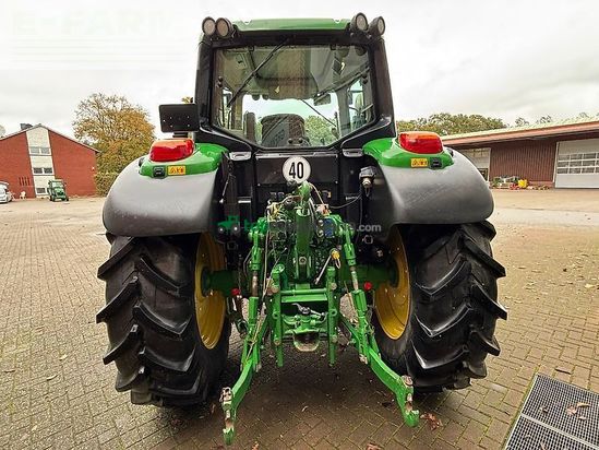 Tractor agrícola - John Deere - 6105m