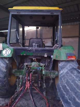 Tractor agrícola - John Deere - 2650