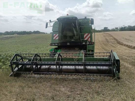 Cosechadora de Cereal - John Deere - 2256