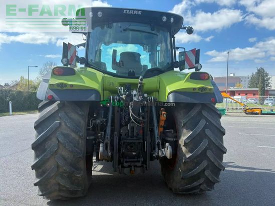 Tractor agrícola - Claas - arion 660 cmatic