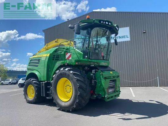 Cosechadora de Cereal - John Deere - 8200