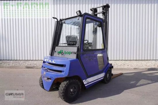 Elevadora - Still - r70-25