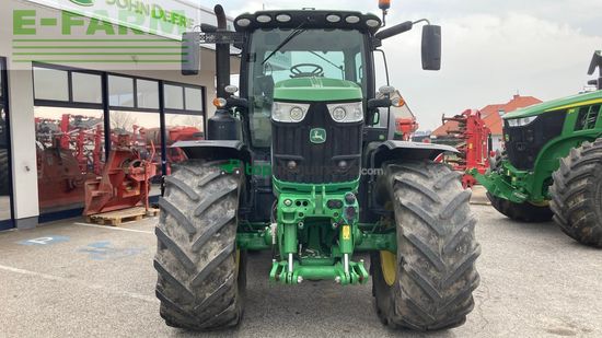 Tractor agrícola - John Deere - 6215R