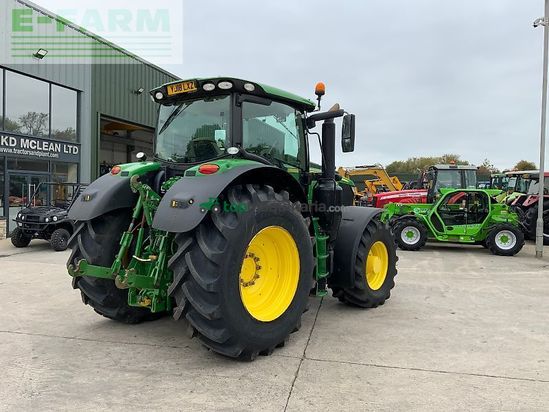 Tractor agrícola - John Deere - 6215r tractor (st23985)