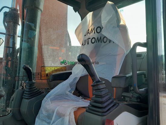 Excavadora DOOSAN DX235LCR