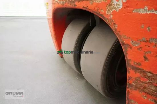 Elevadora - Linde - e 18 evo ion 386-02