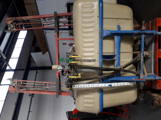 Pulverizador suspendido 14 metros