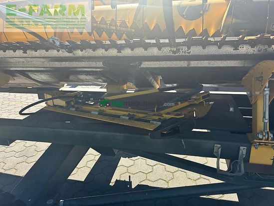 Cosechadora de Cereal - New Holland - cr 8080
