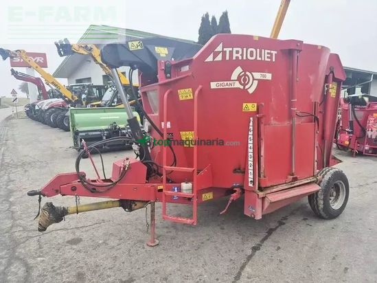 Remolqu esparcidor - Trioliet - gigant 700 futtermischwagen