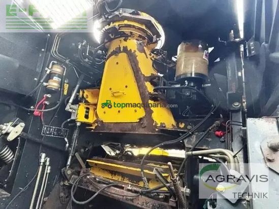 Cosechadora de Cereal - New Holland - fr 9060