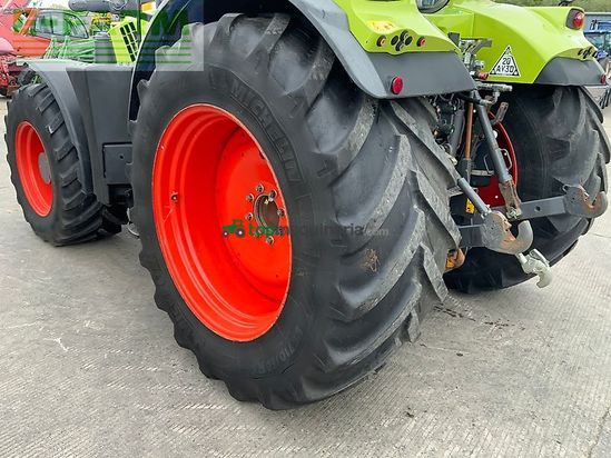Tractor agrícola - Claas - 650 arion tractor (st25367)