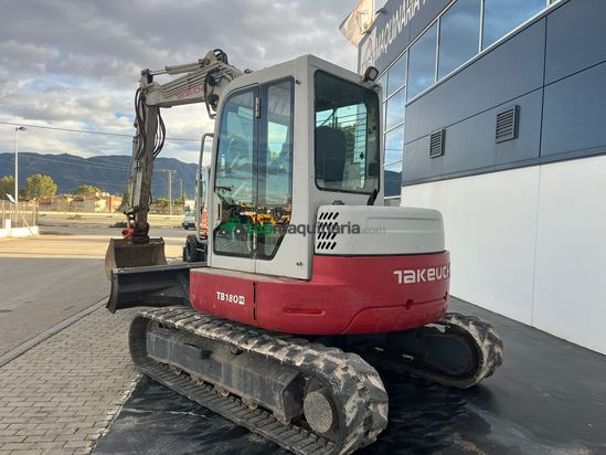 Excavadora - TB 180 FR