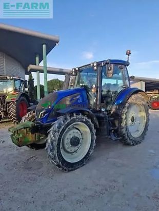 Tractor agrícola - Valtra - n175a poste inversé
