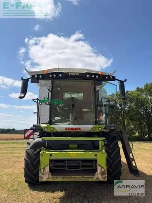 Cosechadora de Cereal - Claas - trion 730