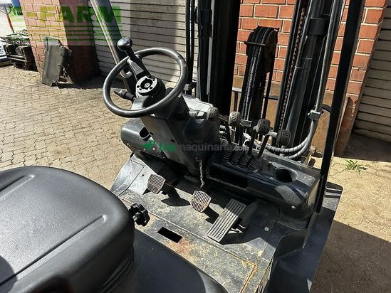 Elevadora -  - treibgasstapler efg25.33