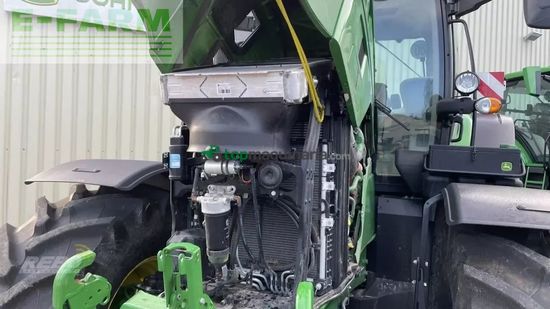 Tractor agrícola - John Deere - 6r215