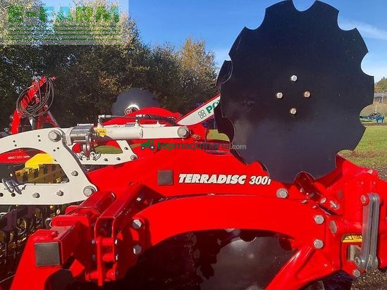 Grada de disco - Pöttinger - terradisc 3001