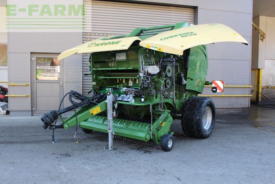 Empacadora gigant - Krone - comprima v 150 xc