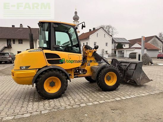 Minicargadora - Volvo - l 25f