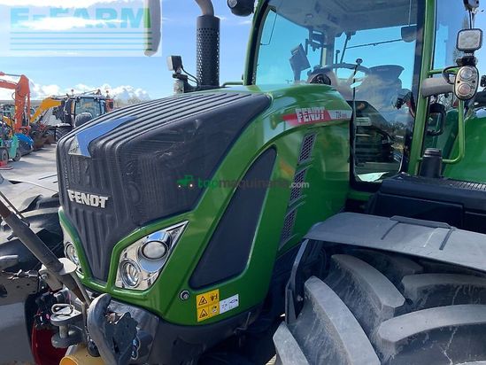 Tractor agrícola - Fendt - 724 profi plus tractor (st26001)