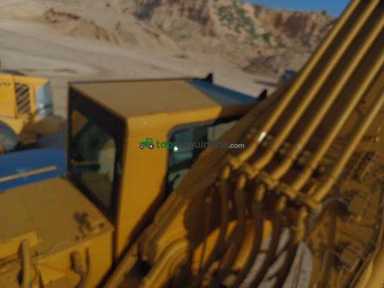 Excavadora CATERPILLAR 375ME