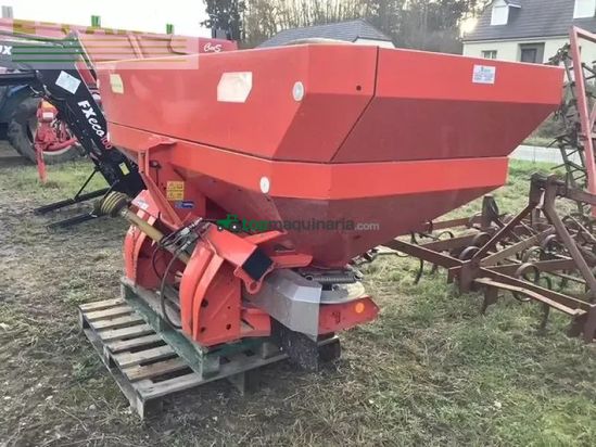 Esparcidor - Kuhn - axis201k