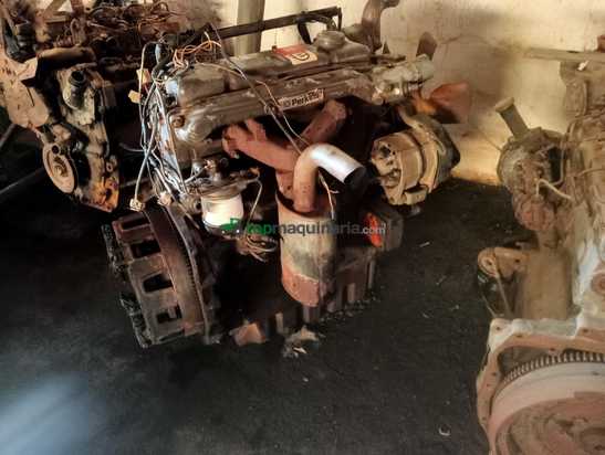 Motor Perkins A4248 de un Massey Ferguson 294 con n° 338.