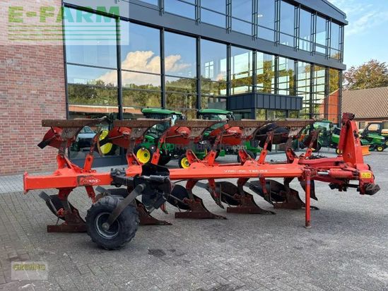Arado - Kuhn - vari master 1525t