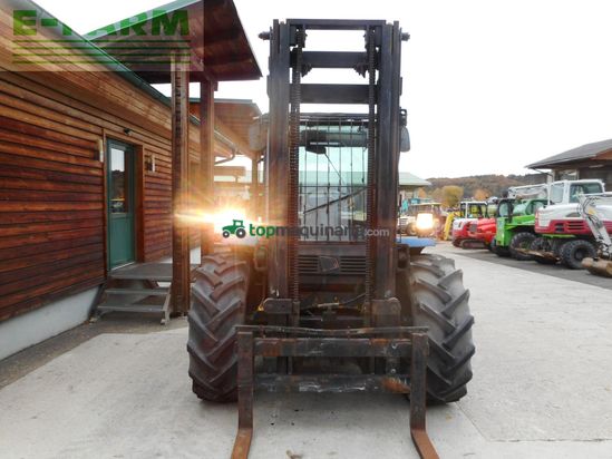 Elevadora - JCB - 926-4 ( allrad ) triplex 5,5m