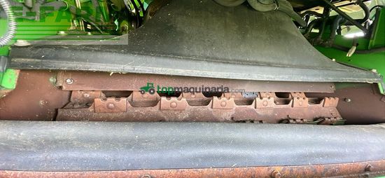 Cosechadora de Cereal - John Deere - S690