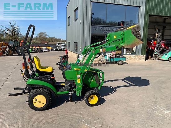 Tractor agrícola - John Deere - 1026r compact tractor (st26030)