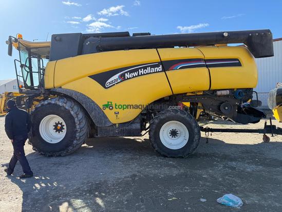 Cosechadora de Cereal - New Holland - CX820 SL