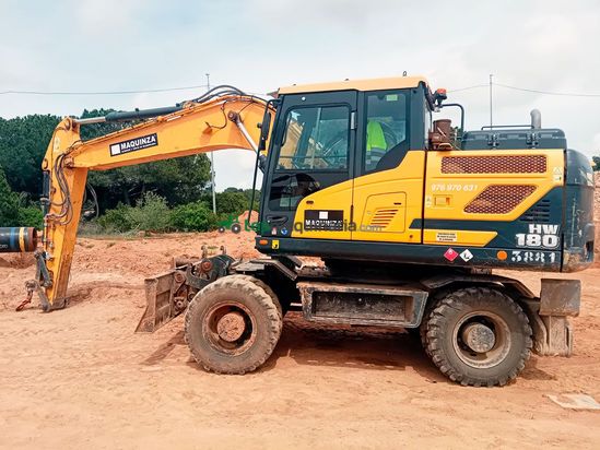 Excavadora HYUNDAI HW180