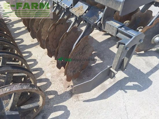 Grada de disco - Agroland - titanium heavy 500 mit fahrwerk