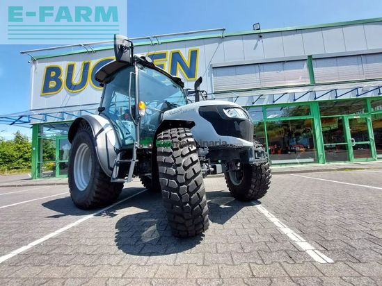 Tractor agrícola - Kubota - m4-073cab