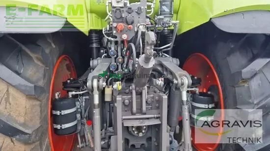 Tractor agrícola - Claas - axion 810 cmatic cis+