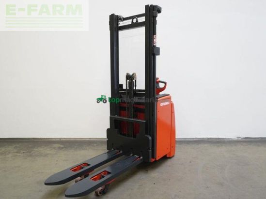 Elevadora - Linde - l 20 i 1173